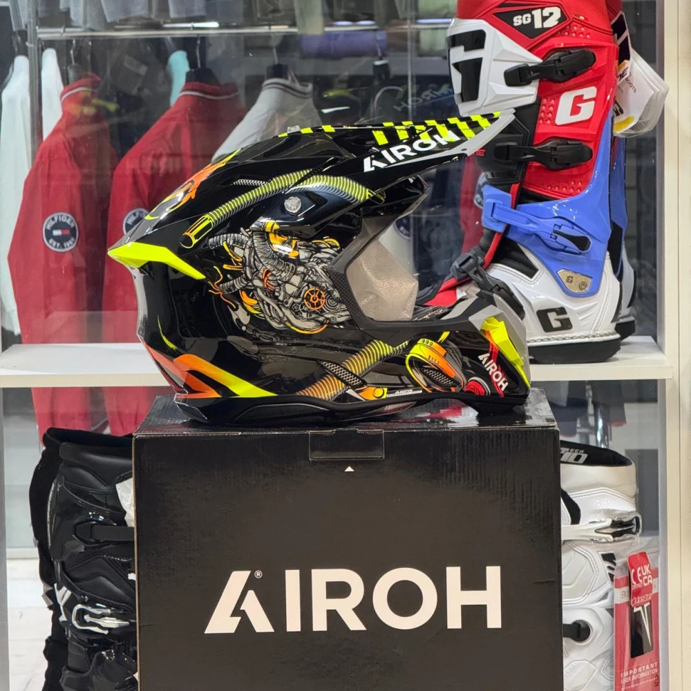 https://manosproracing.s3.sa-east-1.amazonaws.com/products/09032f48-52bd-4434-9b65-76a2d90e7ceb.webp