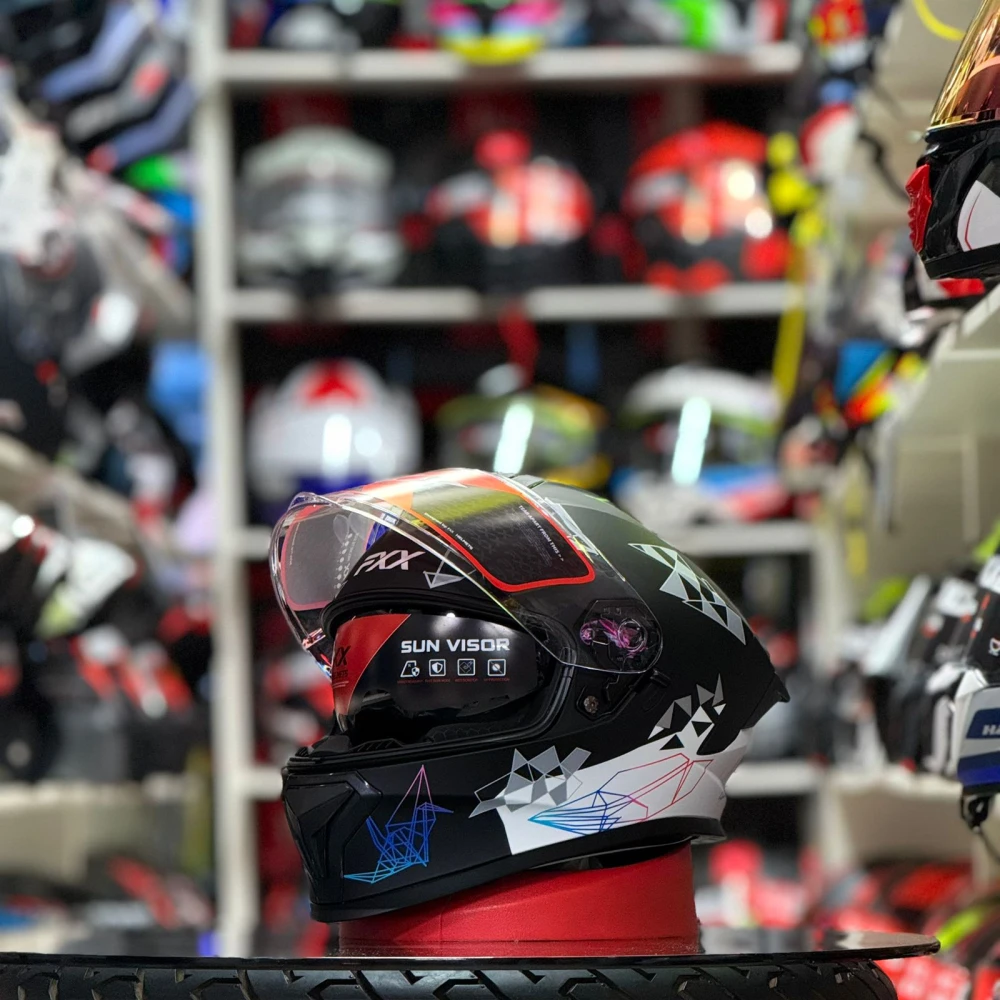 Capacete FXX con oclus