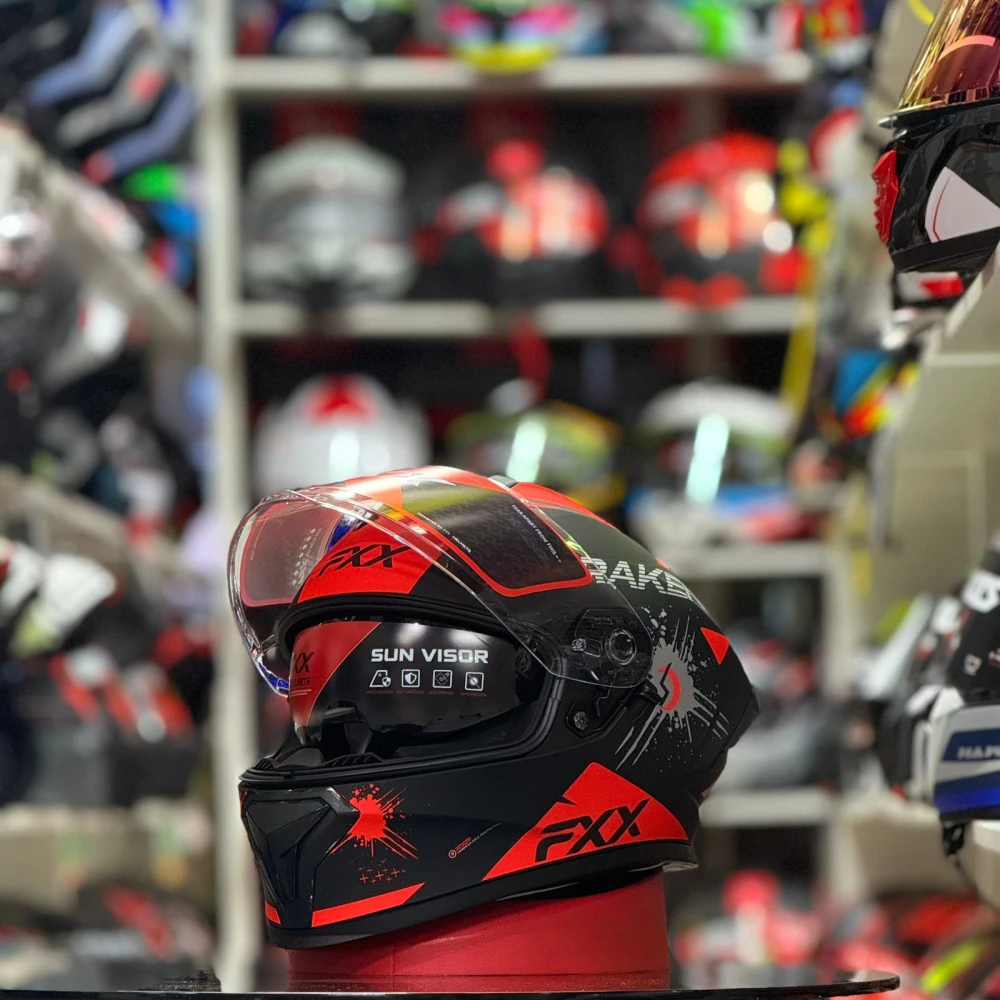 Capacete FXX con oclus