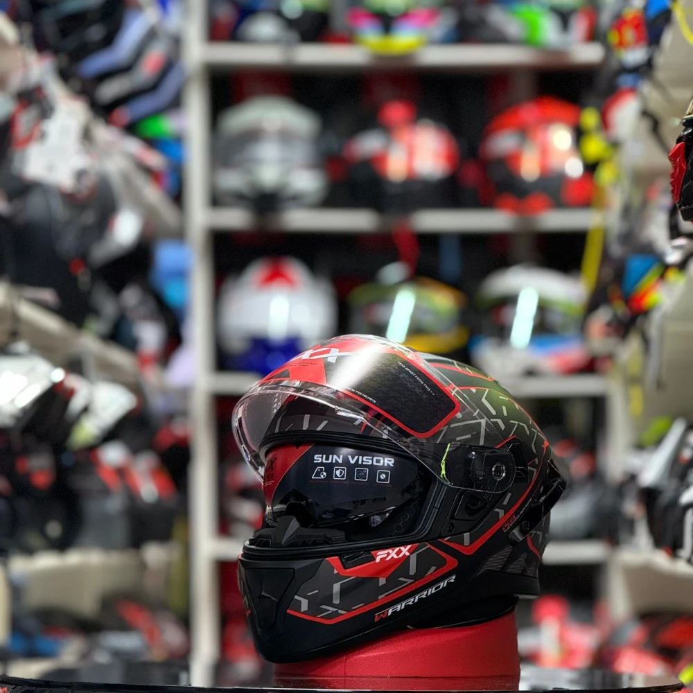 Capacete FXX con oclus