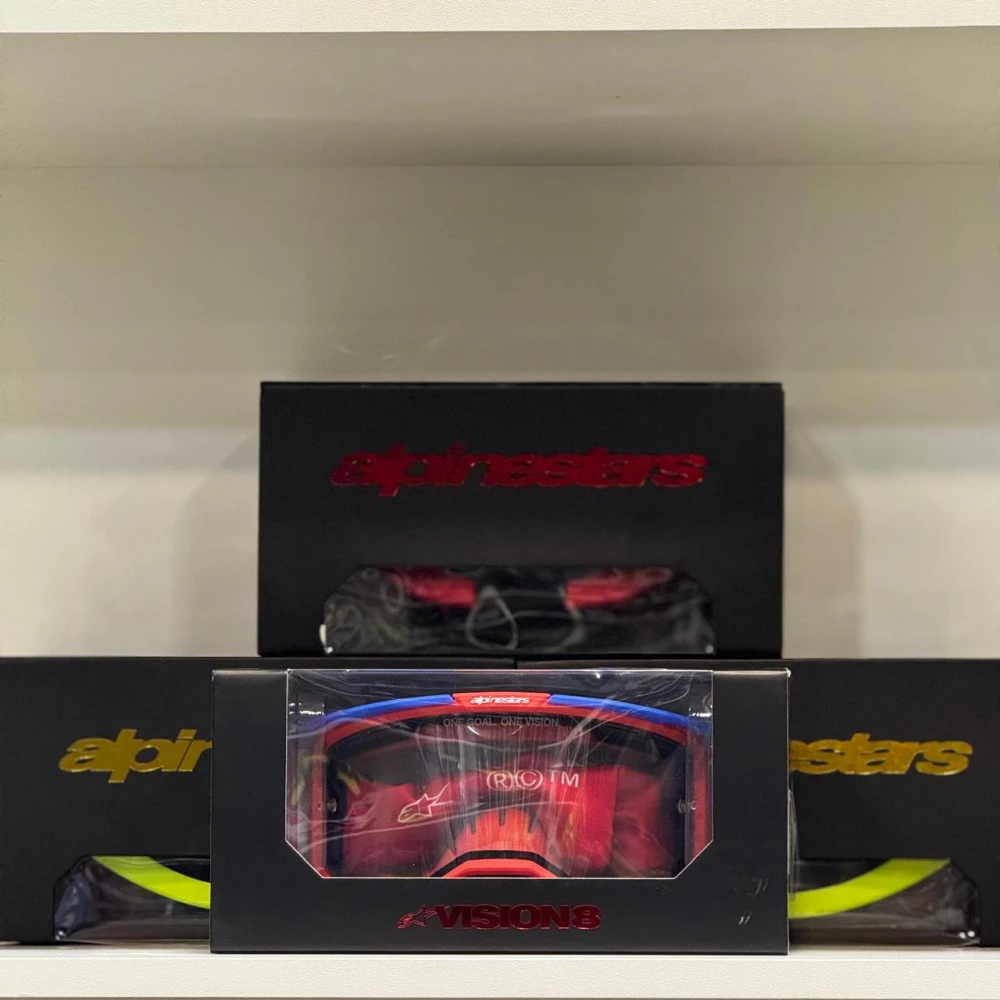 https://manosproracing.s3.sa-east-1.amazonaws.com/products/3e6a6df7-d85e-4f39-b192-89d7c8d5b05e.webp