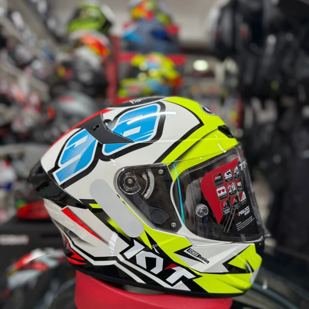 Capacete KYT-TT-COURSE