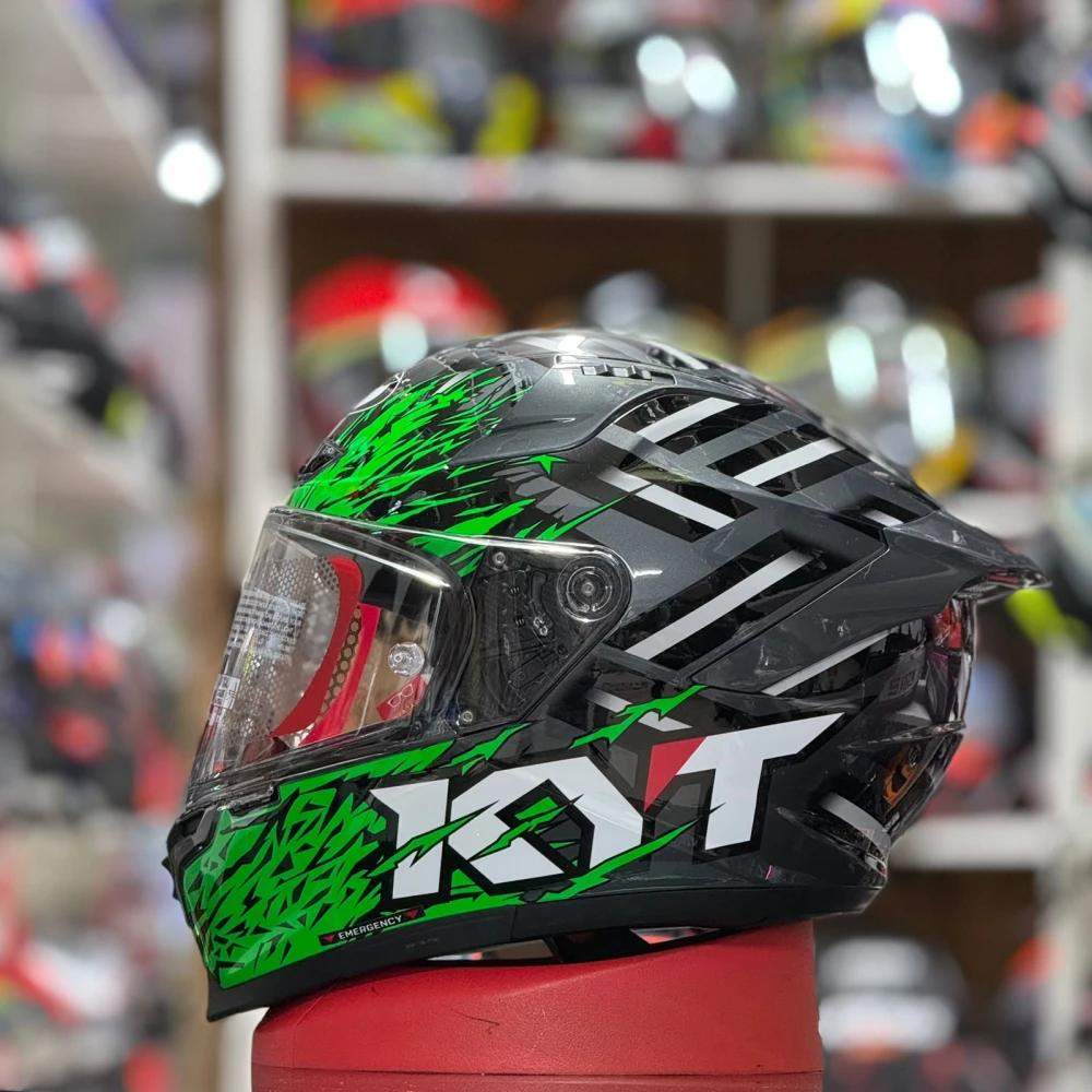 Capacete KYT