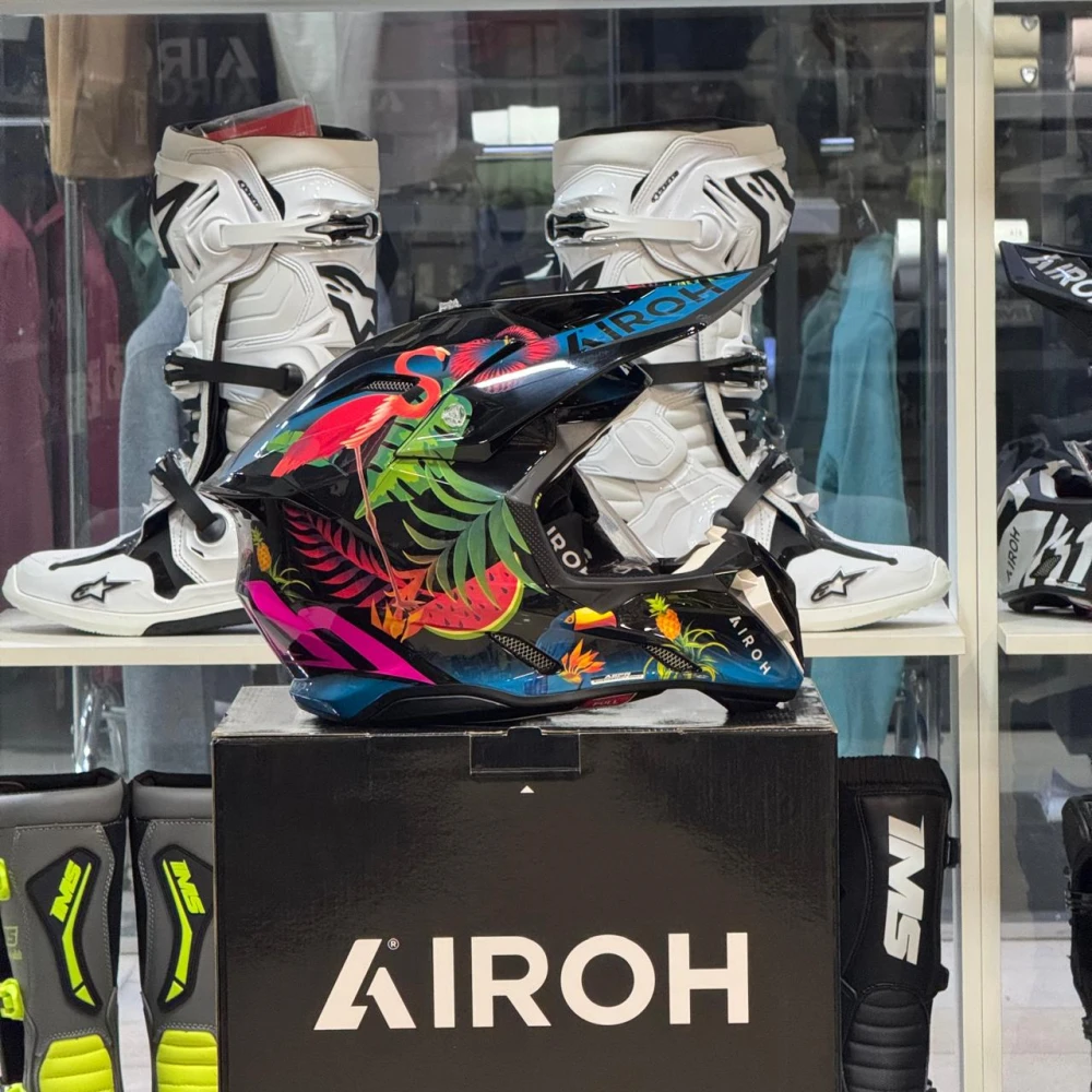Capacete Airoh wraap