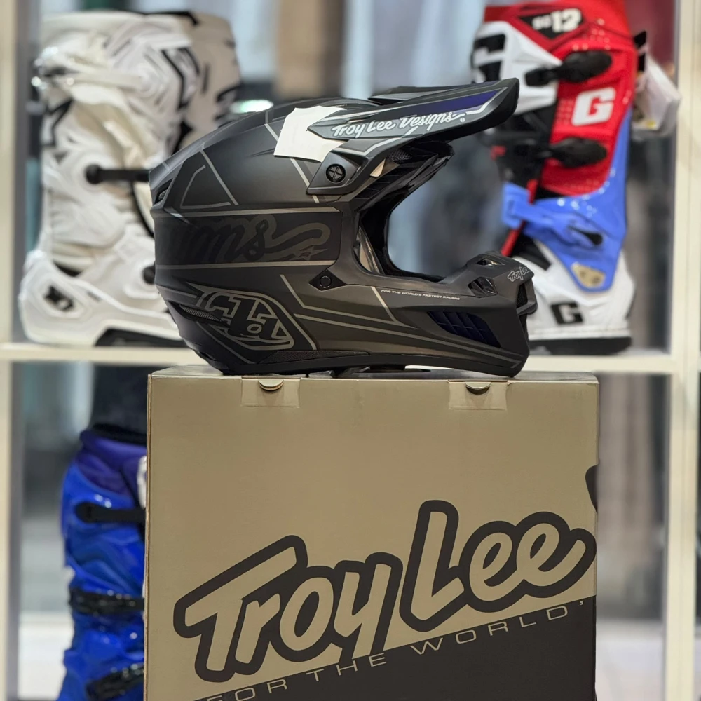 Capacete TROY LEE MX SE-5