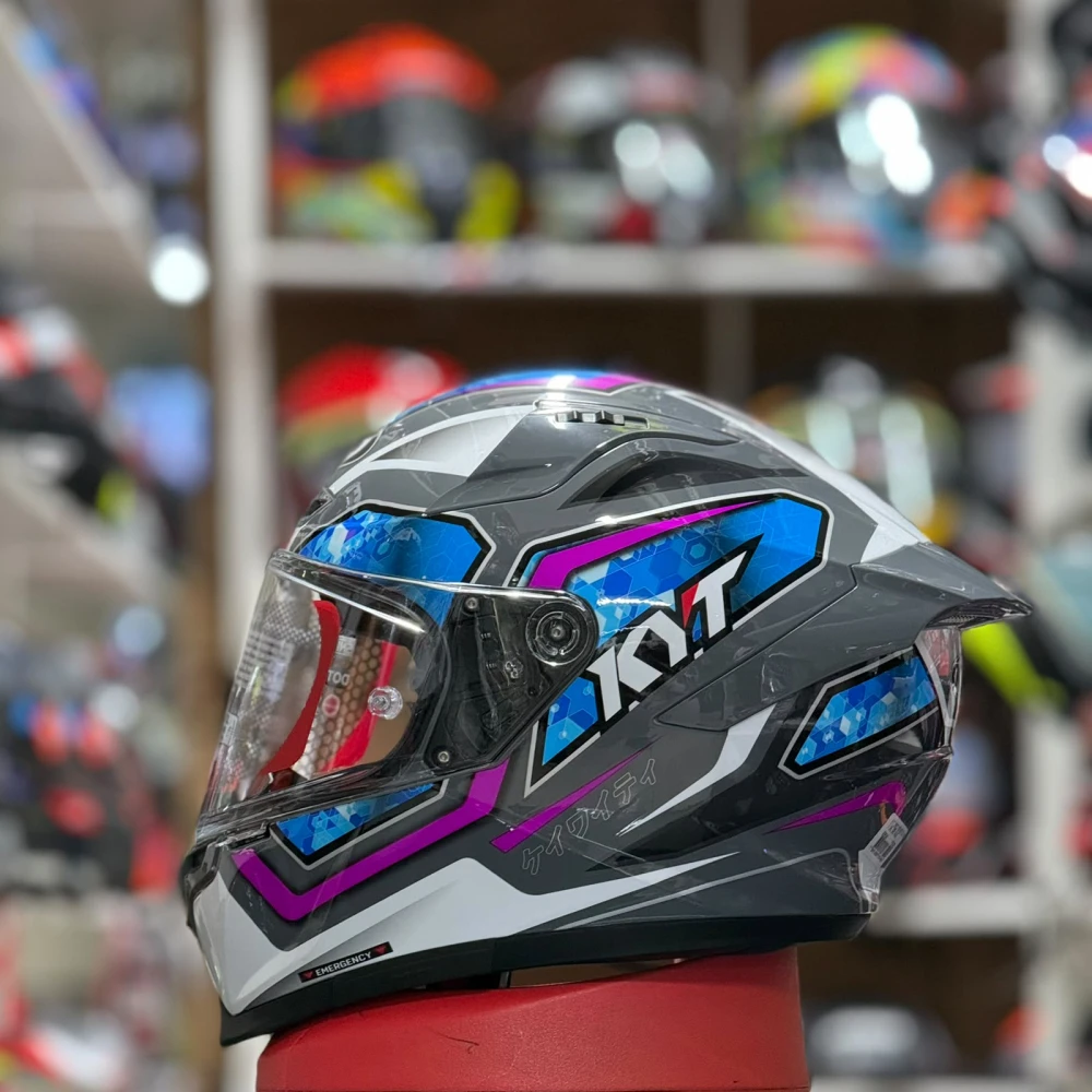 Capacete KYT
