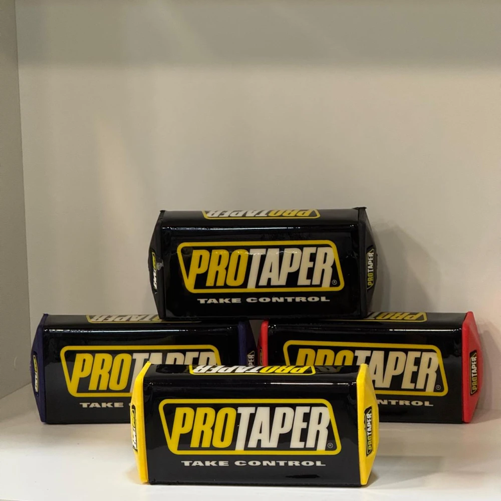 https://manosproracing.s3.sa-east-1.amazonaws.com/products/da35b663-ad2c-49d6-b15f-7b1812eab44a.webp