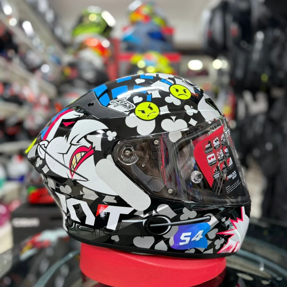 Capacete KYT-TT-COURSE
